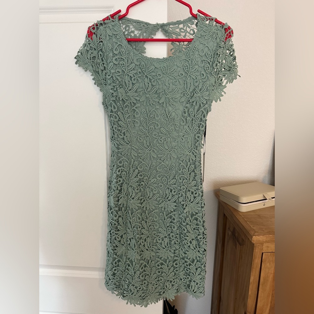Lulu’s Dress, medium, sage green, tag still on